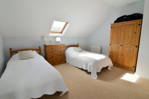Twin bedroom at Little Tremawr in Constantine Bay