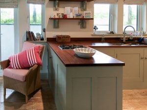 Tadpoles kitchen